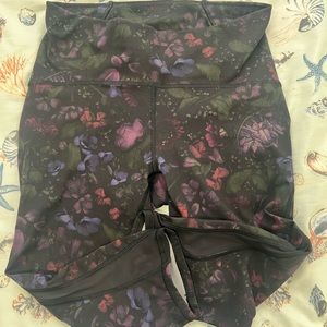 Lululemon floral leggings mesh size 8